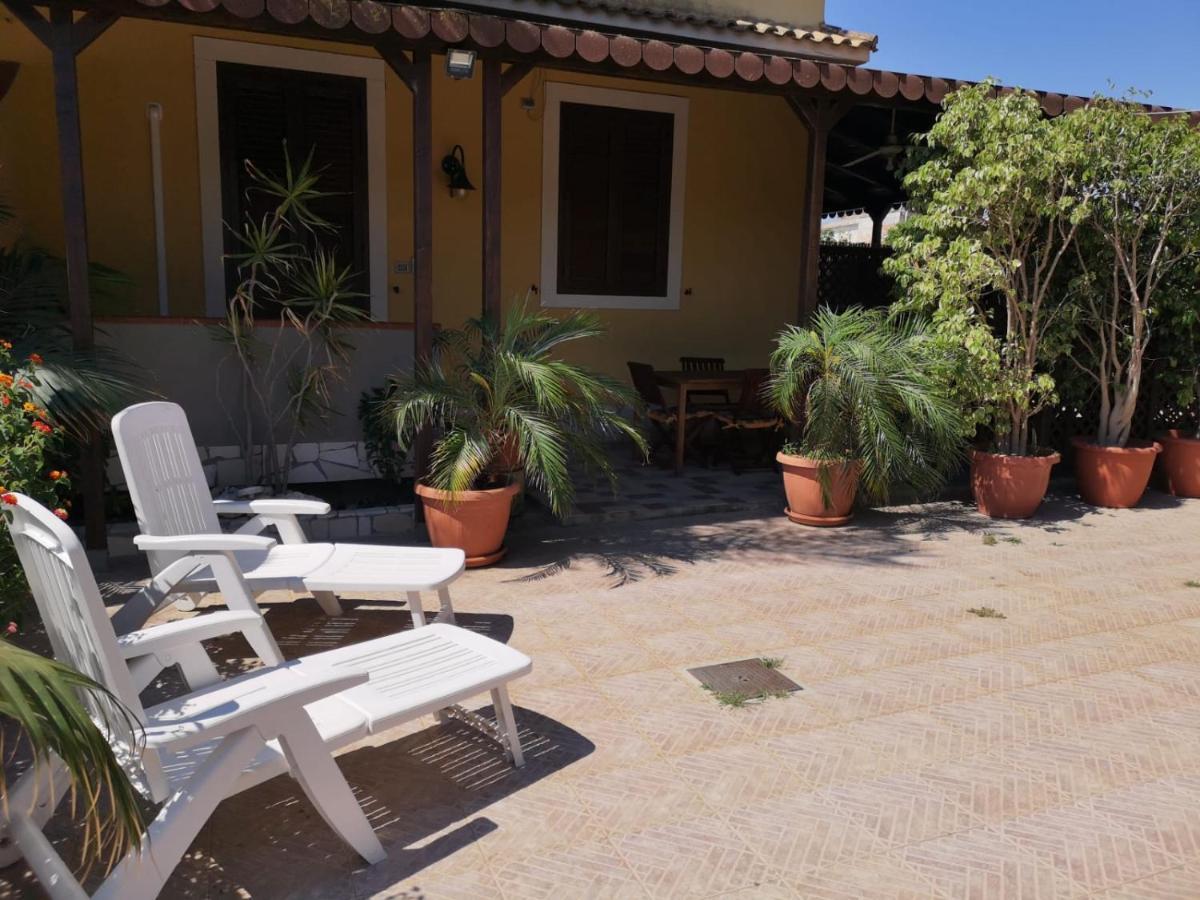 Appartement Xenia Garden 2 à Avola Extérieur photo