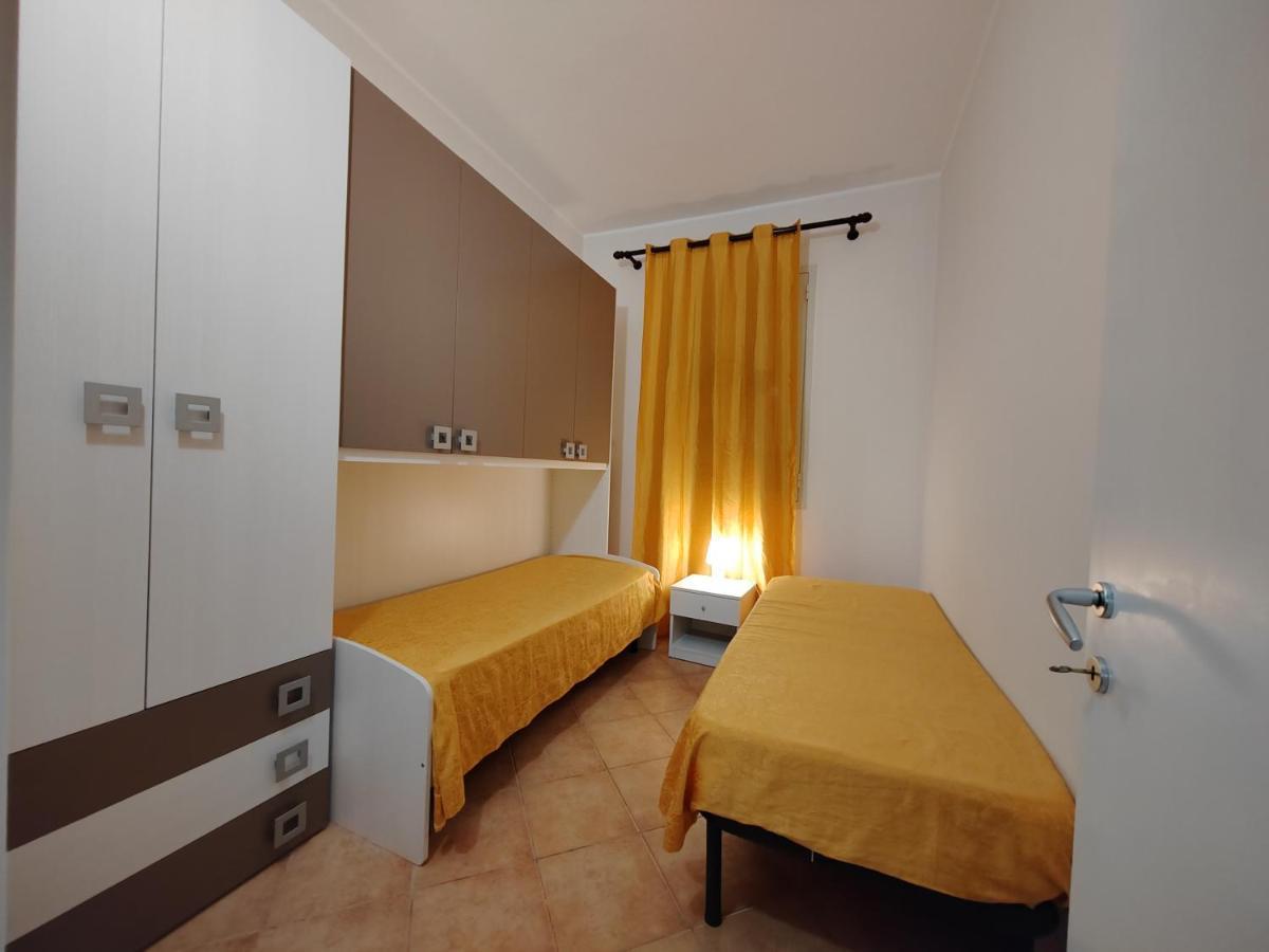 Appartement Xenia Garden 2 à Avola Extérieur photo